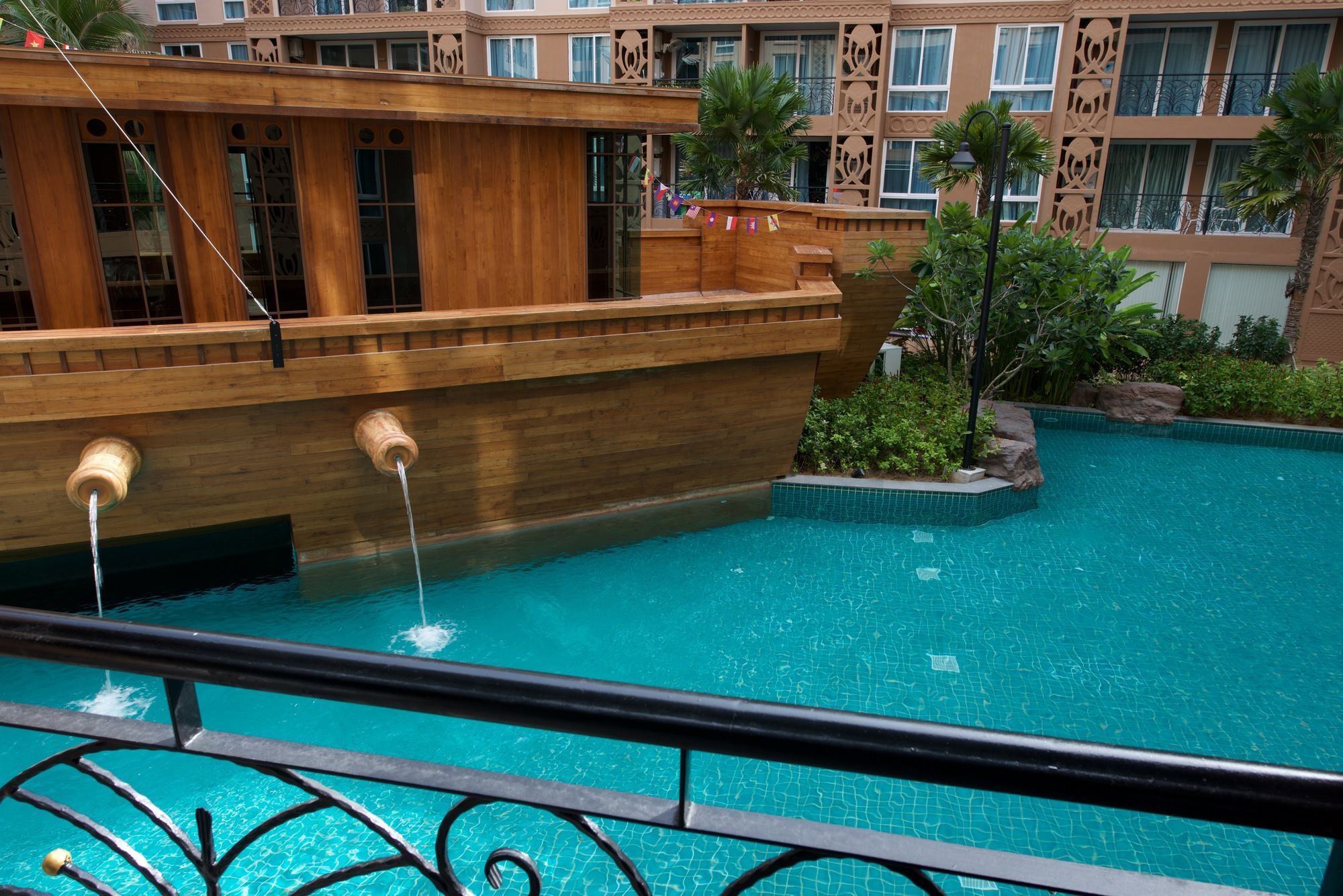 Atlantis Pattaya High Service Jomtien Exterior foto