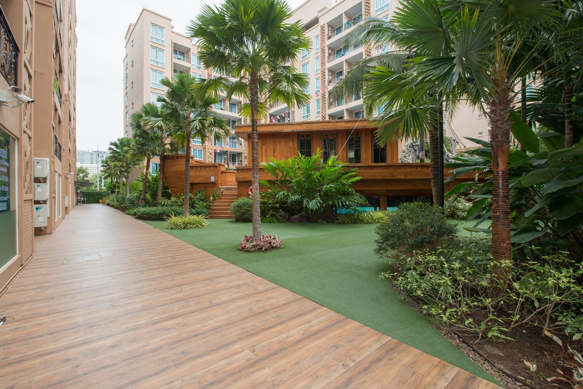 Atlantis Pattaya High Service Jomtien Exterior foto